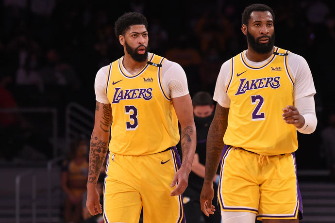 Lakers trade targets at center