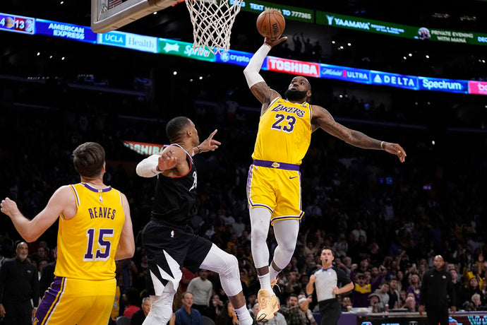2 Keys to Victory for Lakers’ Must-Win