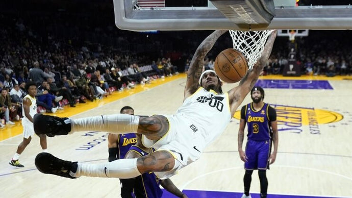 Should the Lakers bring Jordan Clarkson back to LA?