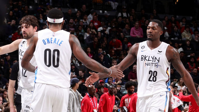 Dorian Finney-Smith and Royce O'Neale among Lakers trade targets