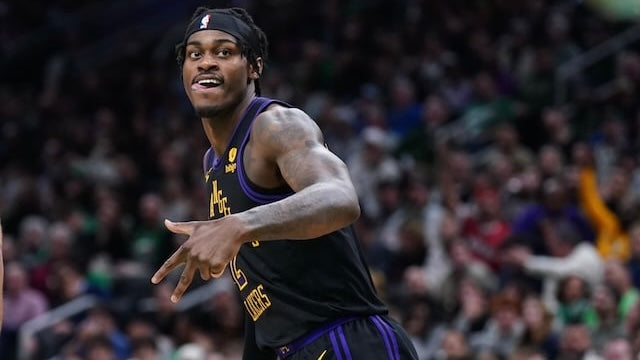 Jarred Vanderbilt upgraded to questionable for Game 5